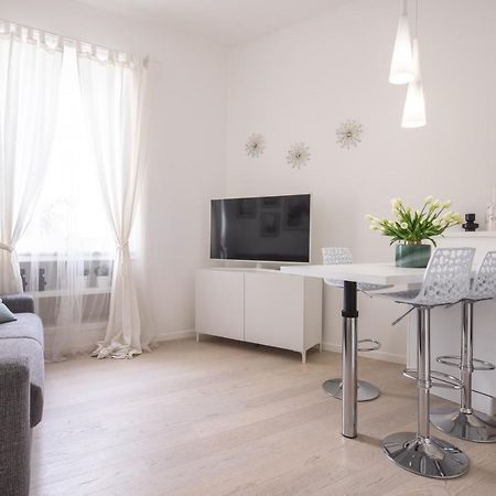 Brera Charming Apartments R&R Milan Luaran gambar