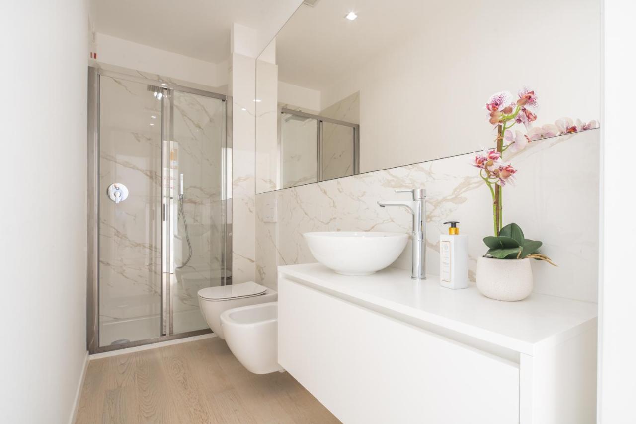Brera Charming Apartments R&R Milan Luaran gambar