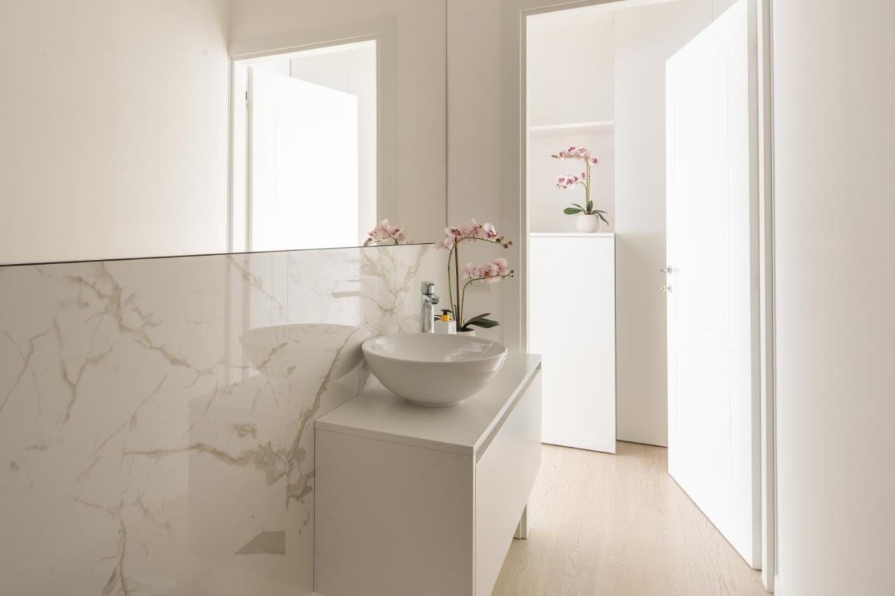 Brera Charming Apartments R&R Milan Luaran gambar