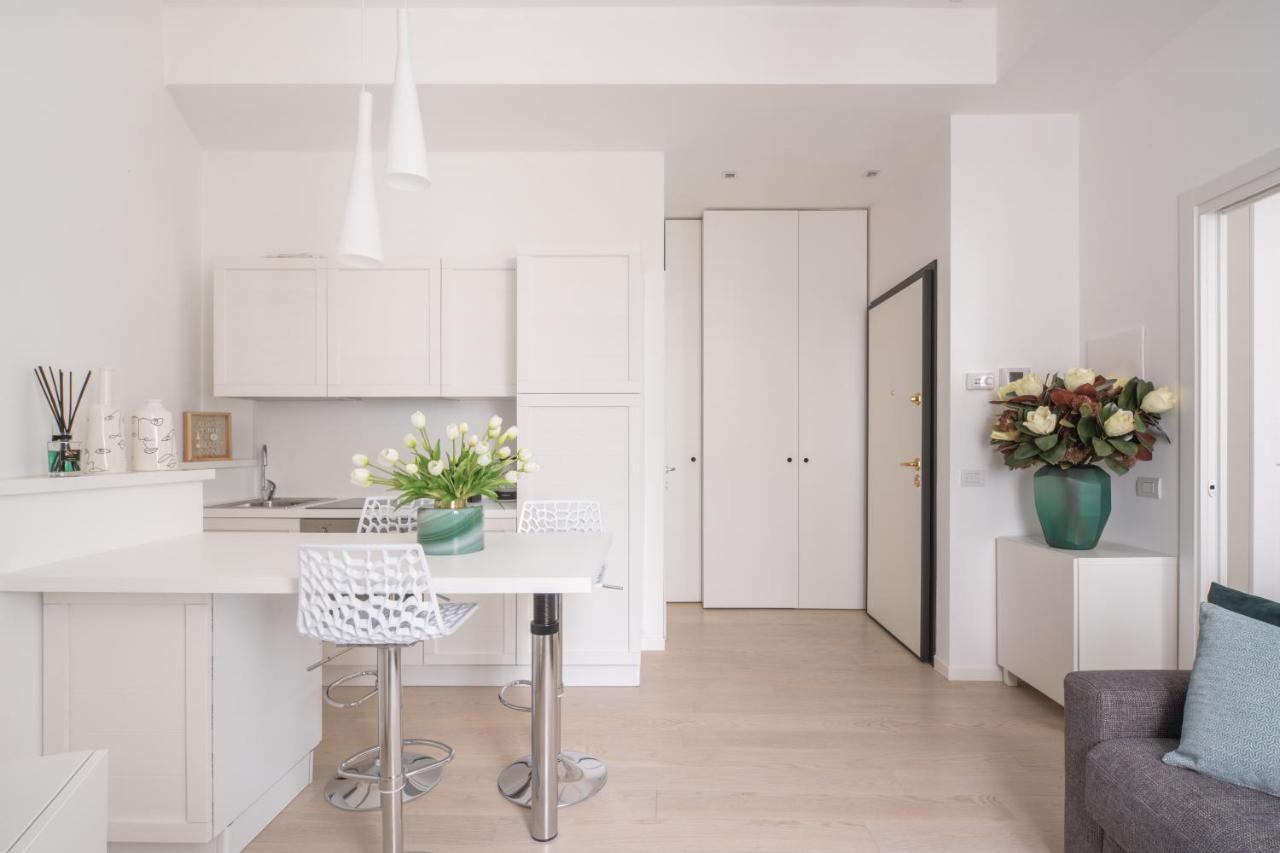 Brera Charming Apartments R&R Milan Luaran gambar